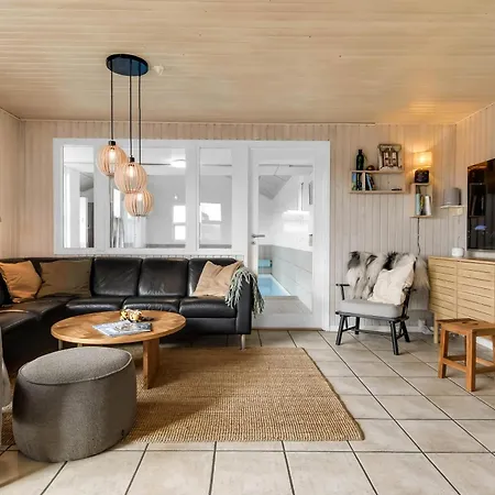 Flot Poolhus I Vejlby Klit Ved Vesterhavet Sj633 Feriehus Harboør